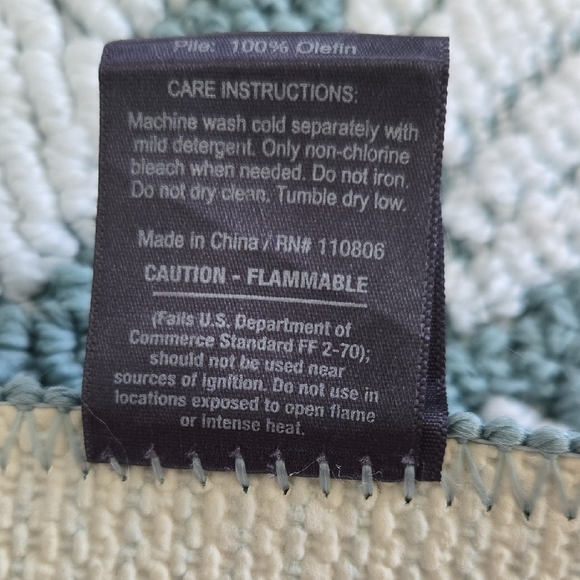 Jean Pierre Blue and White Textured Rug - Picture 4 of 4